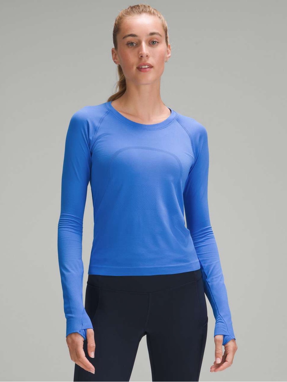 Lululemon swiftly tech periwinkle Blue Long-Sleeve Performance Top 10